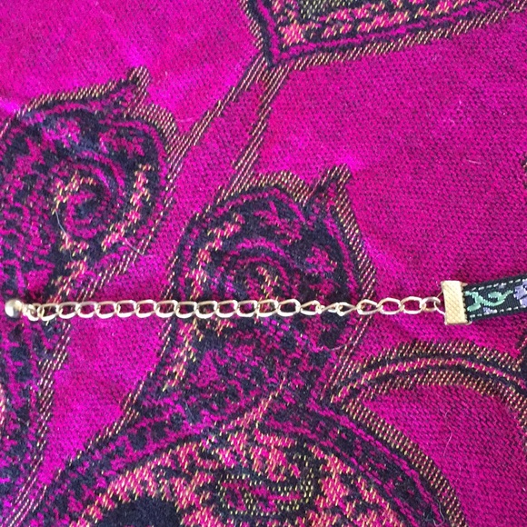Choker - Picture 5 of 6